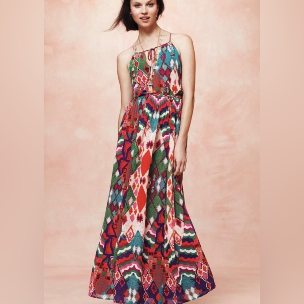 Maeve x Anthropologie- gorgeous maxi dress. Mexico vacay vibes! Size 4